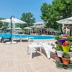 белица 3*