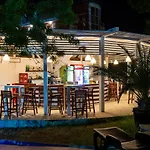белица 3*